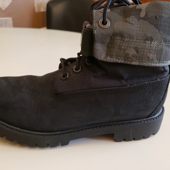 Timberland Junior Boots Size 4 - Picture 7 of 10